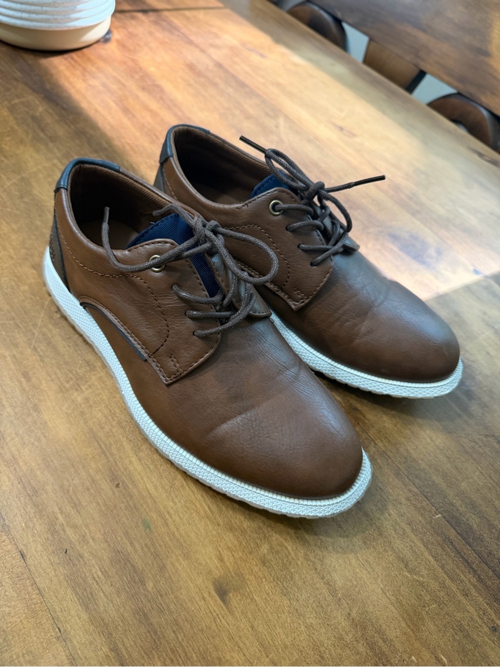 Kenneth Cole Reaction Brown Lace-Up Casual Dress Shoes Size 5 Youth